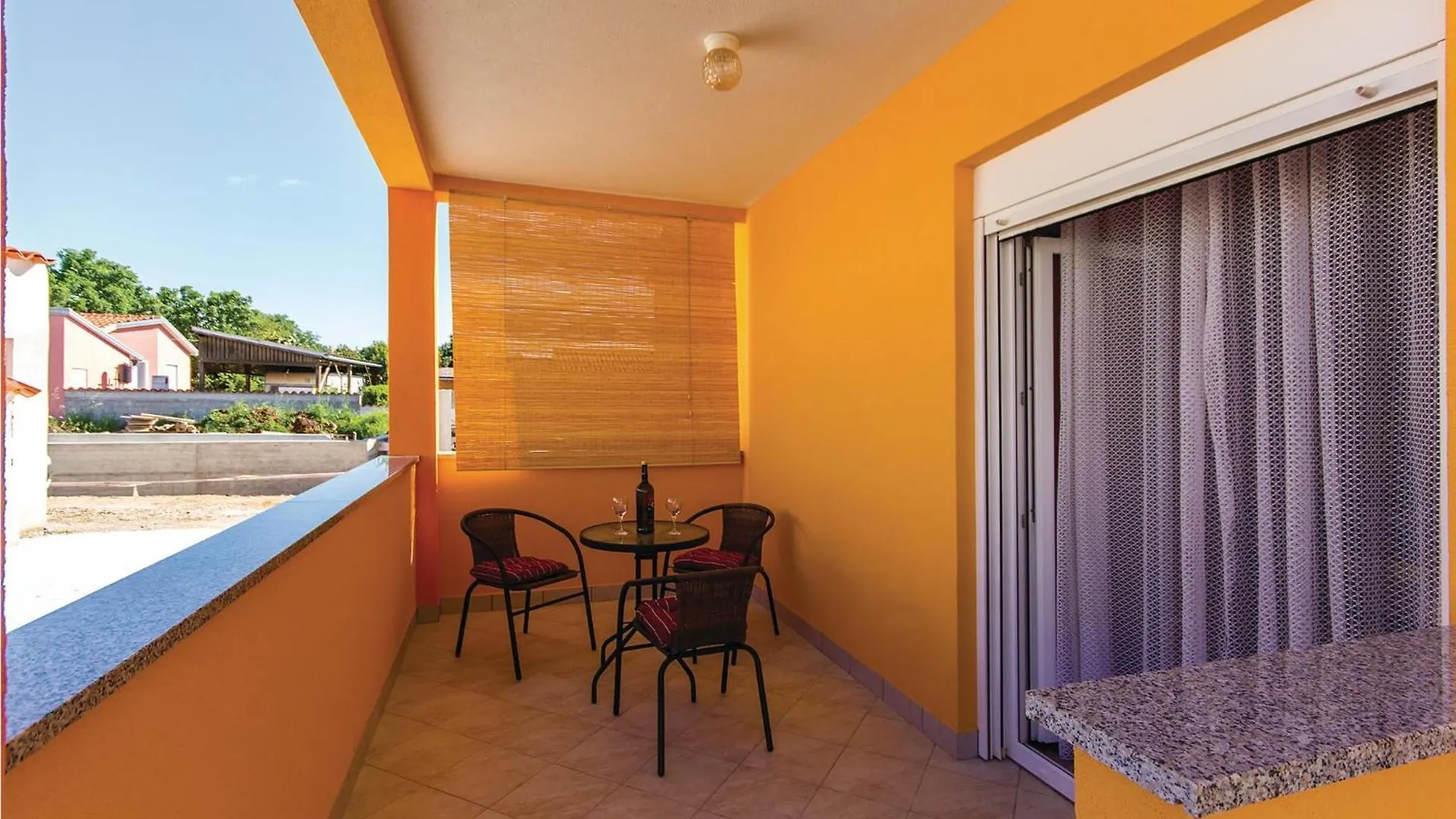 2 Bedroom Amazing Home In Betiga Barbariga 0*,